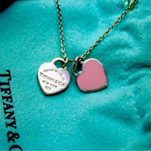 Return to Tiffany Pink Heart Enamel Pendant Necklace